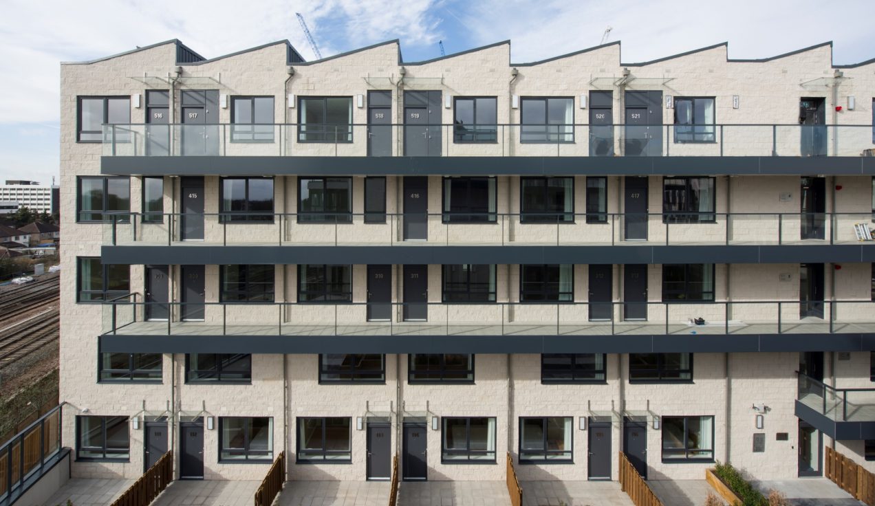 gatefold building 10 courtyard