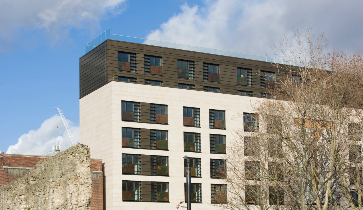 100 minories - external balustrades 03