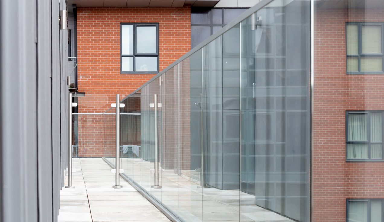 05 Simpson Street Glass Balustrades