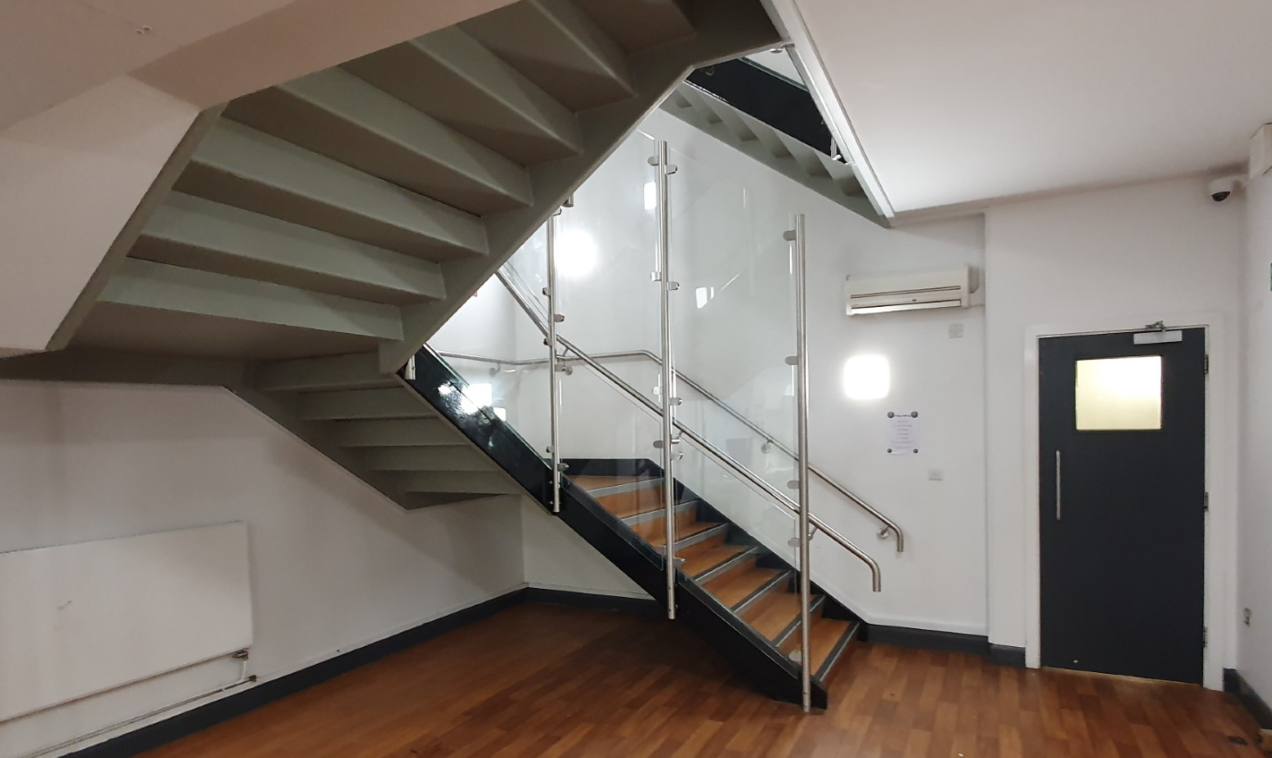 03 main stair view 