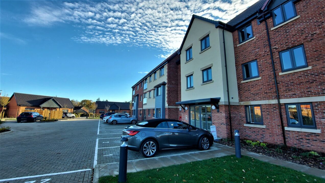 04 Side View of of Stalham Retirement Living 