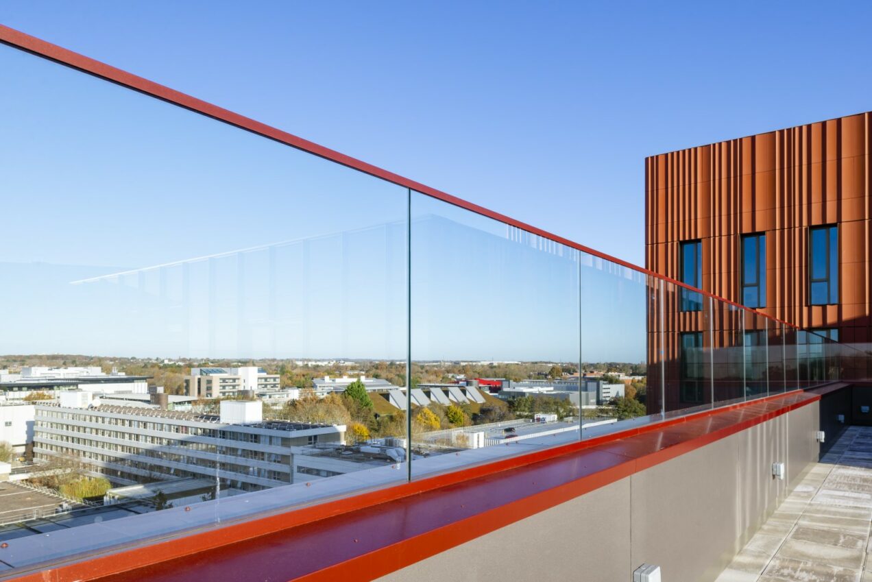 04 External Roof Terrace Balustrade 