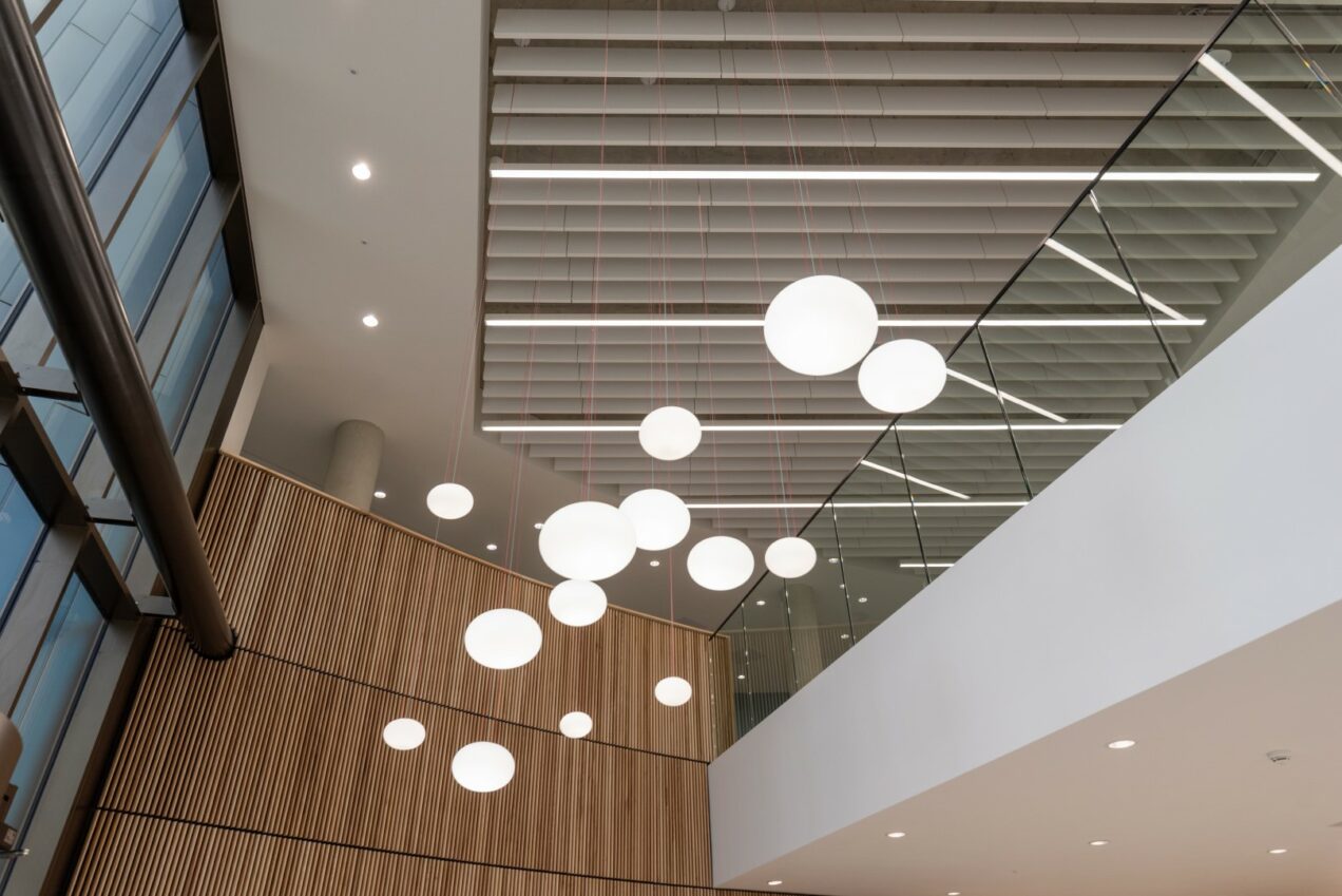 04 Looking up to atrium balustrades 