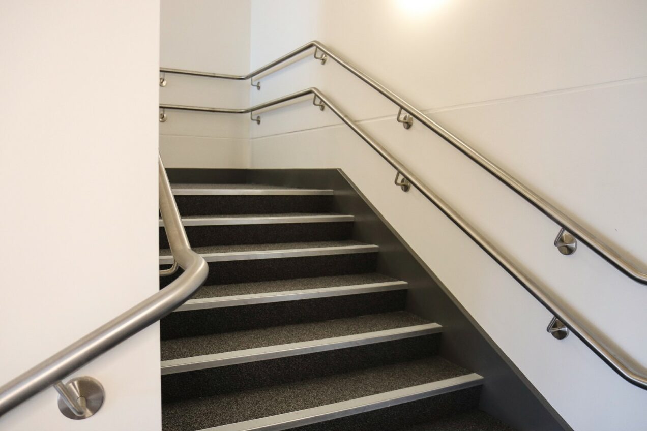 03 Double Handrail 