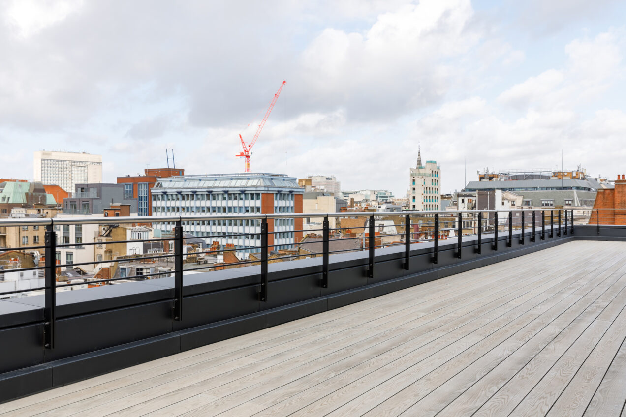 13 Side mount railing balustrades on terrace 