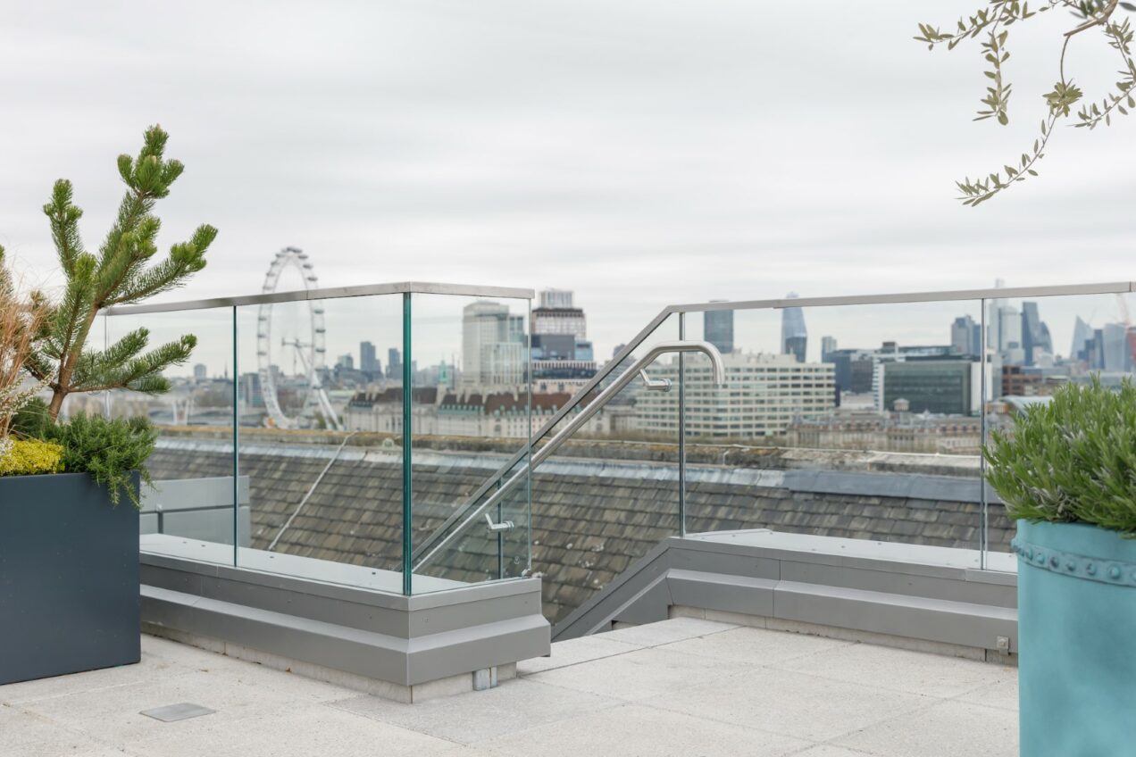 09 View of B40 Stair on Roof Terrace 